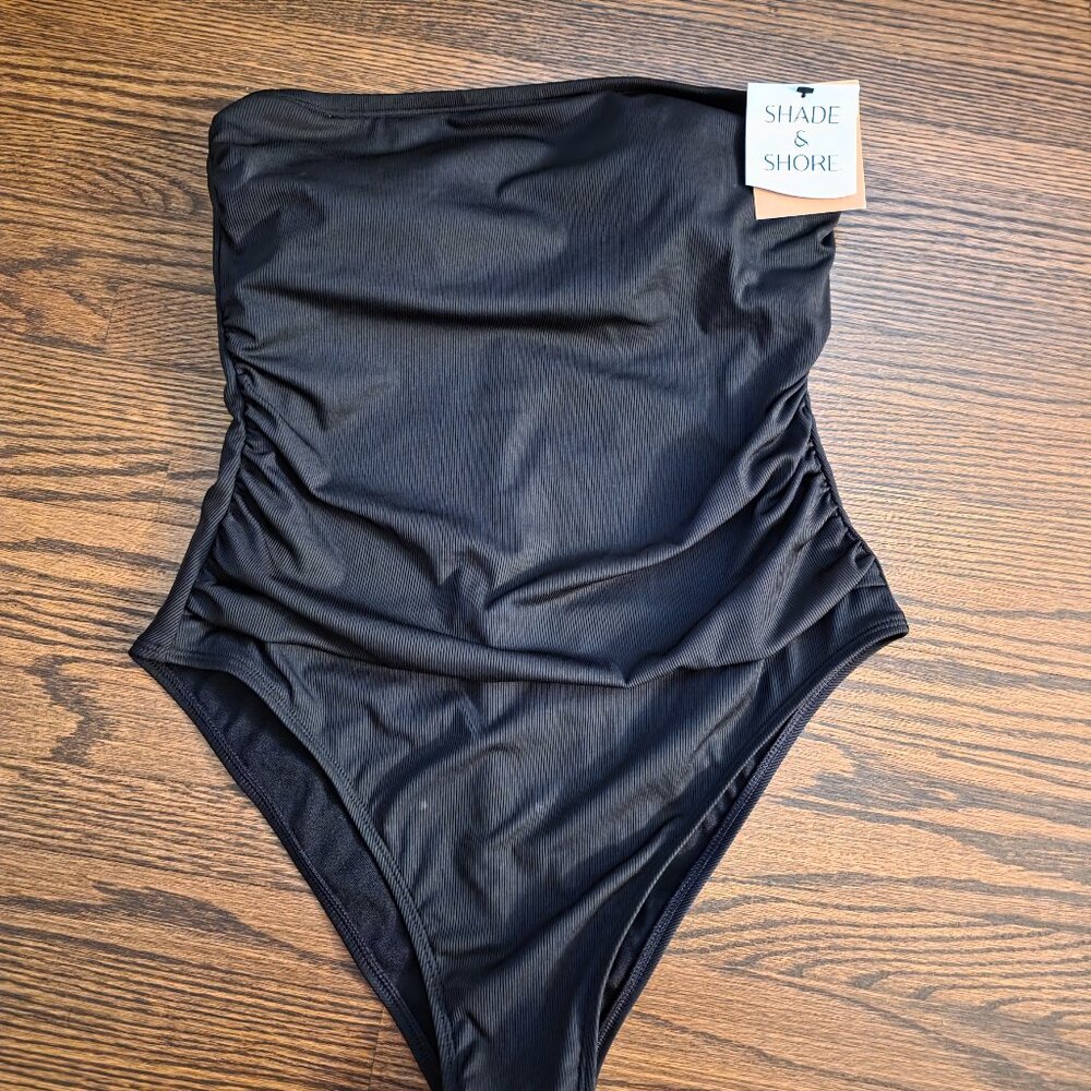Shade and shore size large bathing suit
